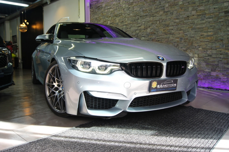 BMW M4 COMPETITION DKG 450CV * FULL EQUIP *