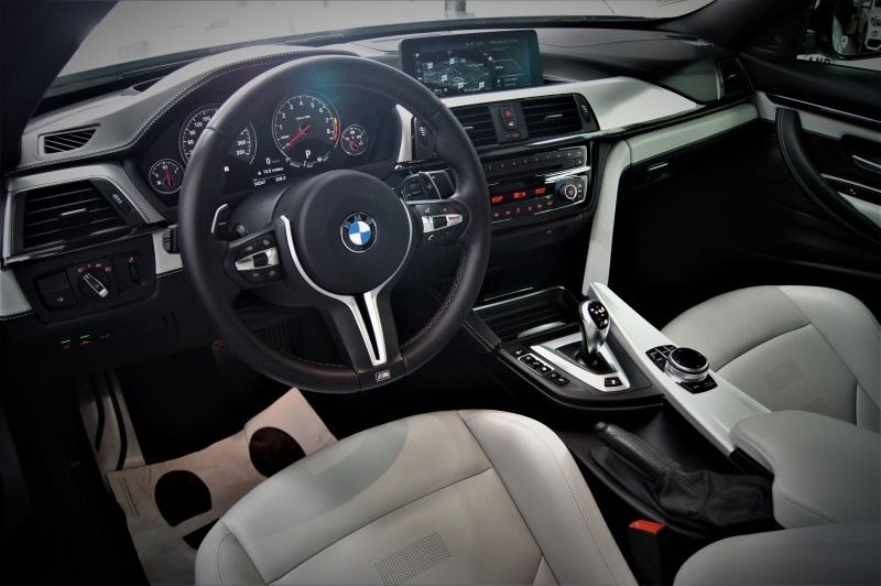 BMW M4 COMPETITION DKG 450CV * FULL EQUIP *