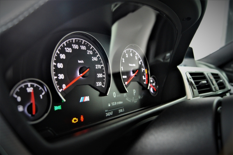 BMW M4 COMPETITION DKG 450CV * FULL EQUIP *