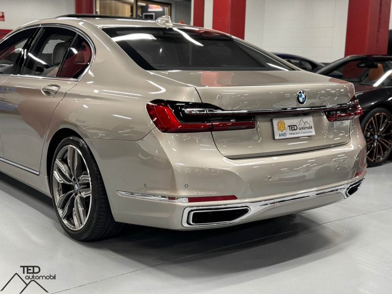 BMW 740d X-Drive 340cv