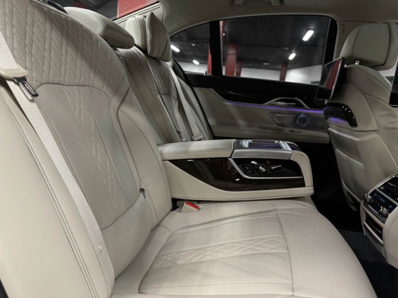 BMW 740d X-Drive 340cv