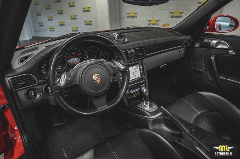 Porsche 911 Carrera 4 Cabriolet PDK