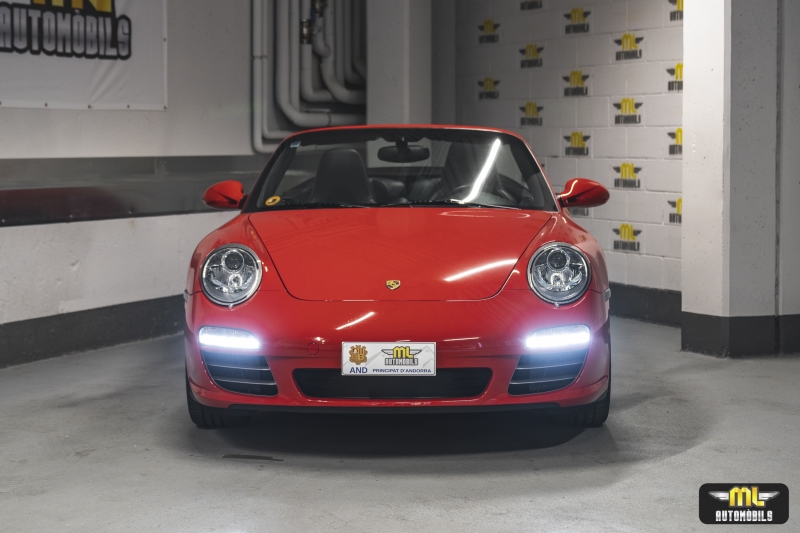 Porsche 911 Carrera 4 Cabriolet PDK
