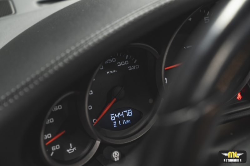 Porsche 911 Carrera 4 Cabriolet PDK