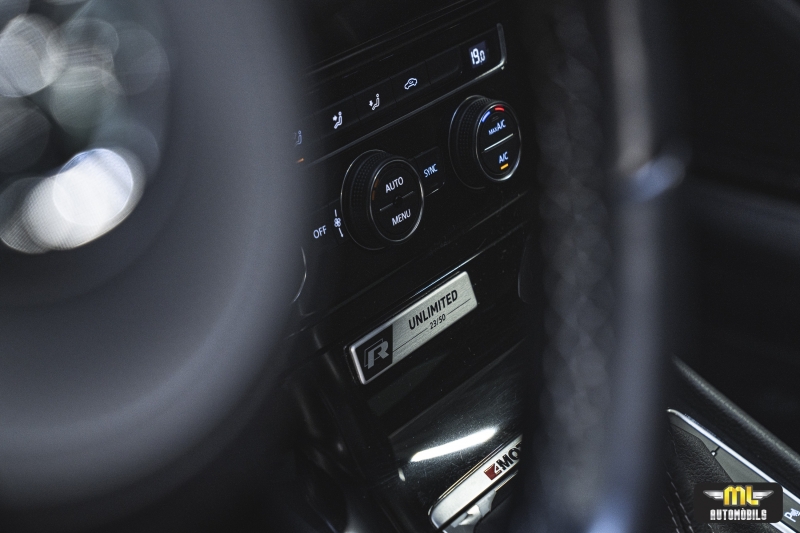 VOLKSWAGEN GOLF R UNLIMITED EDITION 4MOTION