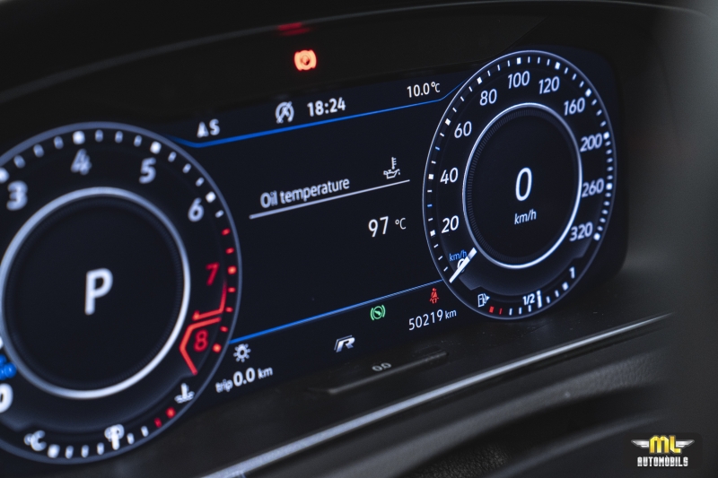 VOLKSWAGEN GOLF R UNLIMITED EDITION 4MOTION