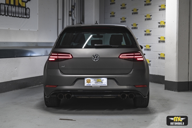 VOLKSWAGEN GOLF R UNLIMITED EDITION 4MOTION
