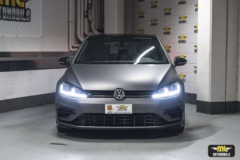 VOLKSWAGEN GOLF R UNLIMITED EDITION 4MOTION