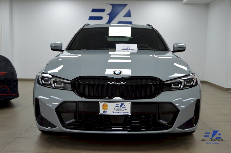 BMW 330i Touring 258CV