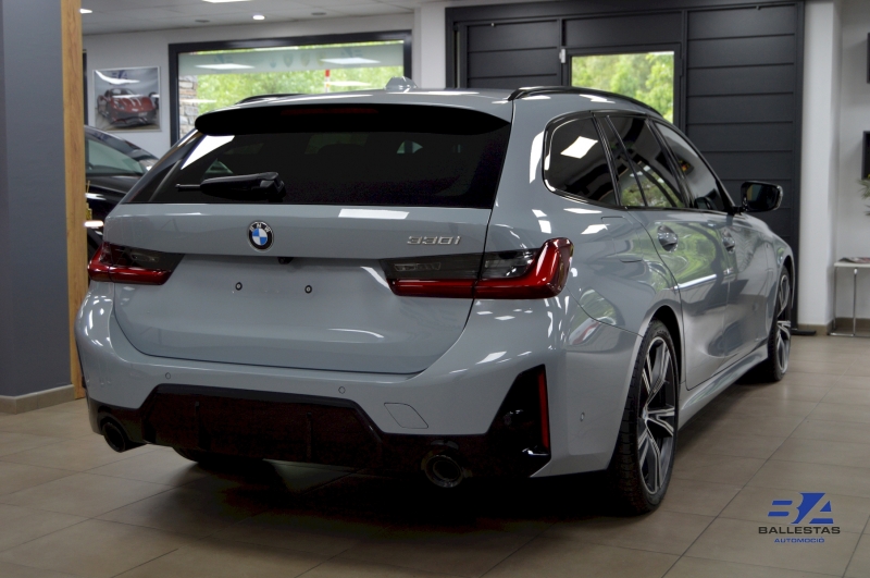BMW 330i Touring 258CV