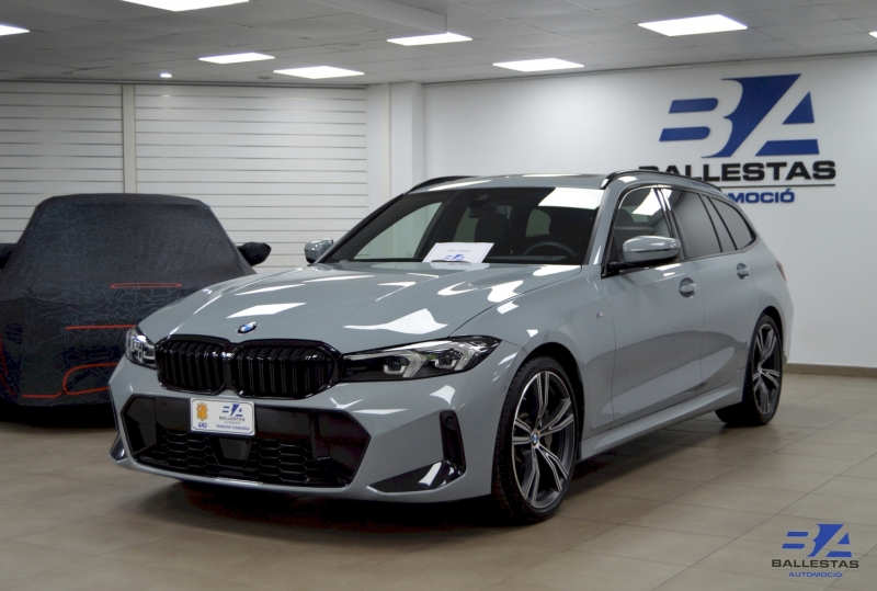 BMW 330i Touring 258CV