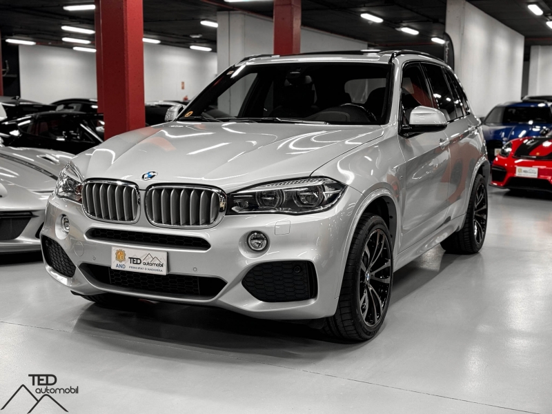 BMW X5 40d Pack M 313cv X-Drive 7 places