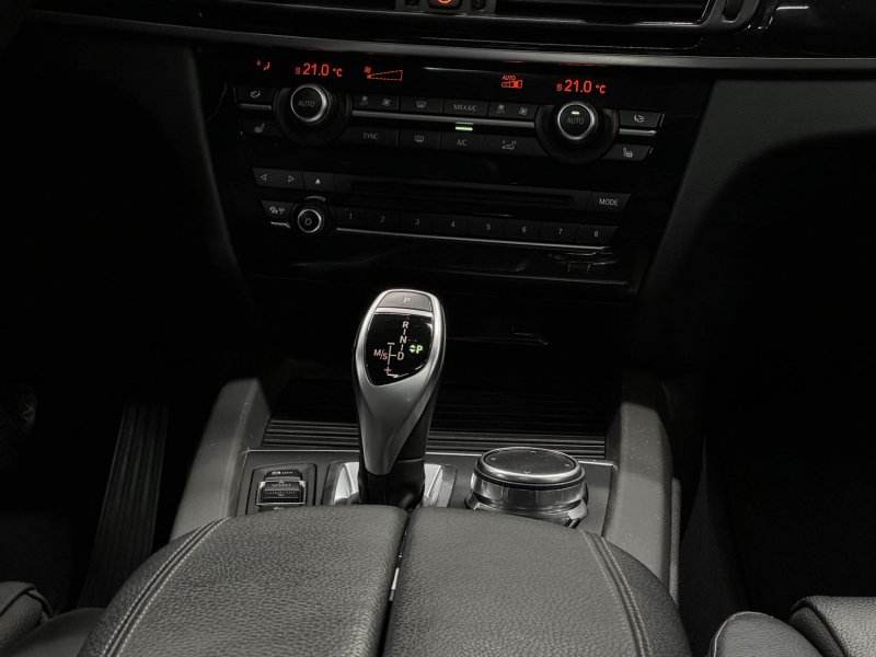 BMW X5 40d Pack M 313cv X-Drive 7 places