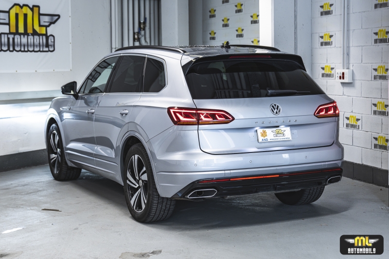 Volkswagen Touareg R-Line 3.0 V6 TDI 4MOTION Tiptronic