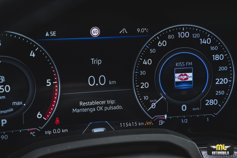 Volkswagen Touareg R-Line 3.0 V6 TDI 4MOTION Tiptronic