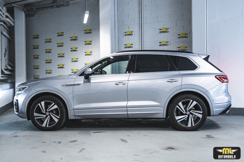 Volkswagen Touareg R-Line 3.0 V6 TDI 4MOTION Tiptronic