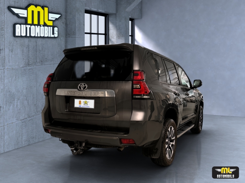 Toyota Land Cruiser 5p 2.8D 204 CV