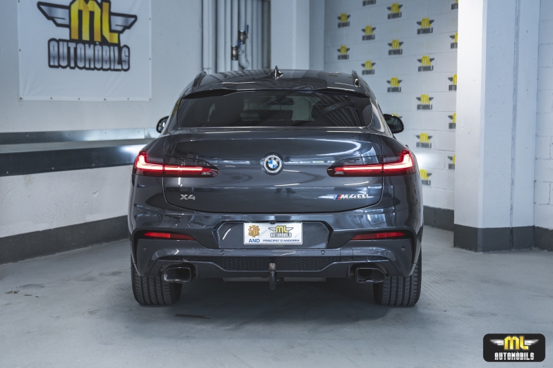 BMW X4 M40i