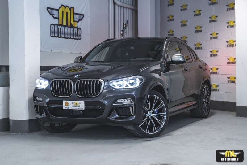 BMW X4 M40i