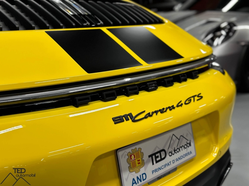 Porsche 992 Cabriolet Carrera 4 GTS 480cv