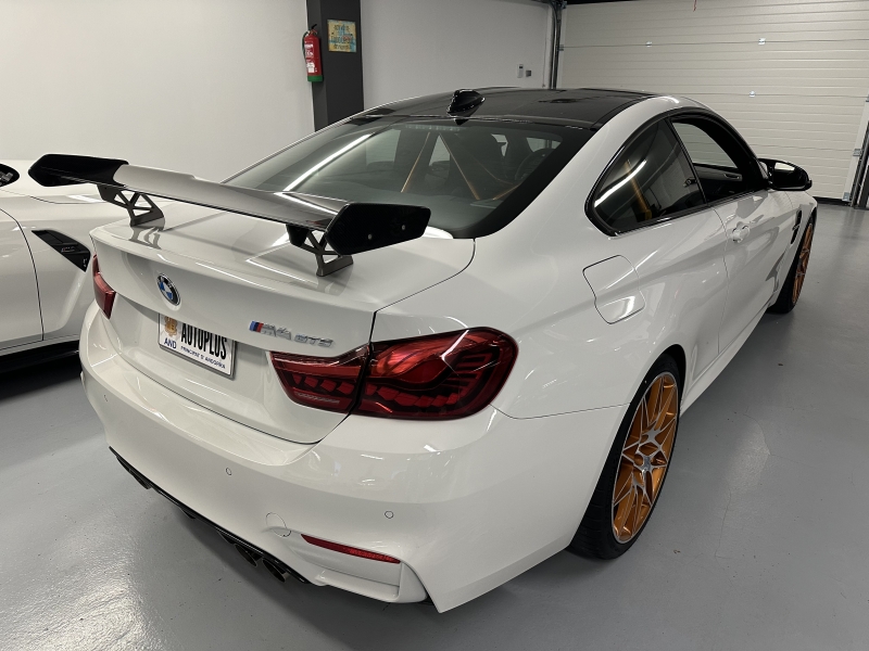 BMW M4 GTS “500CV” SERIE LIMITADA 