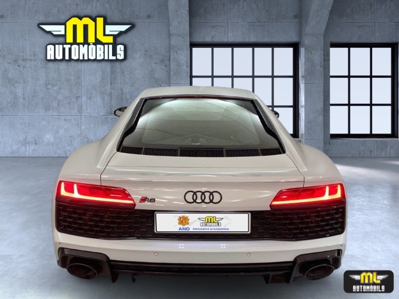 AUDI R8 Coupé RWD 5.2 FSI V10 540cv