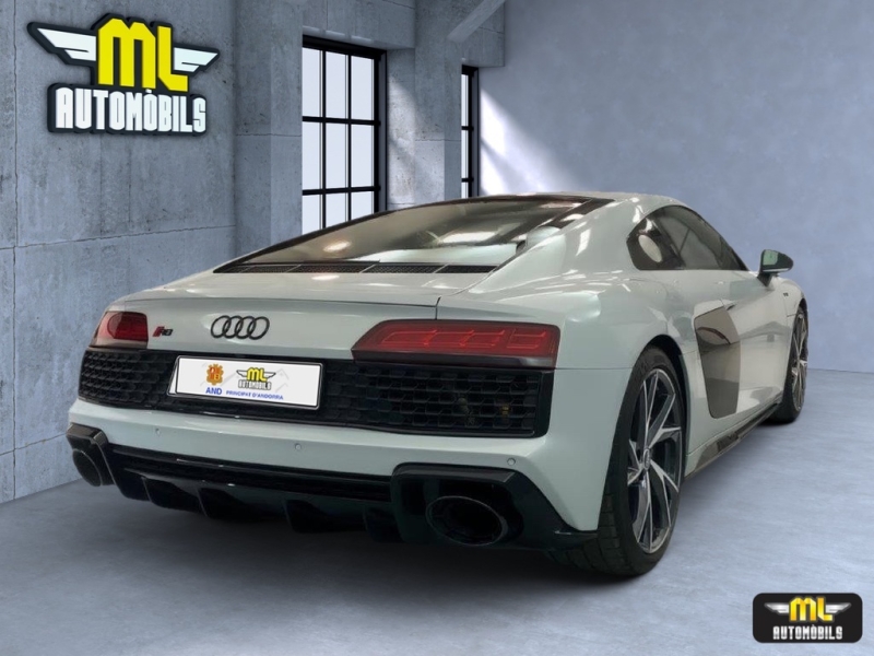 AUDI R8 Coupé RWD 5.2 FSI V10 540cv