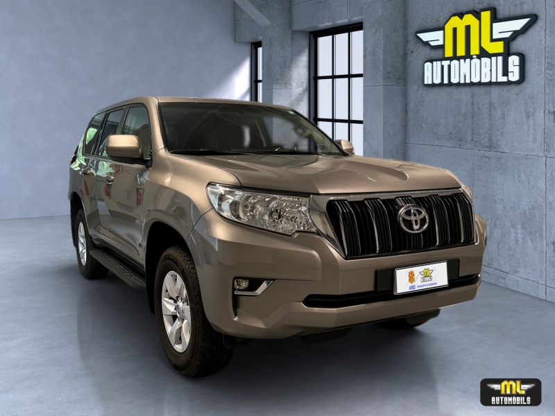 Toyota Land Cruiser 7p 2.8D 204 CV