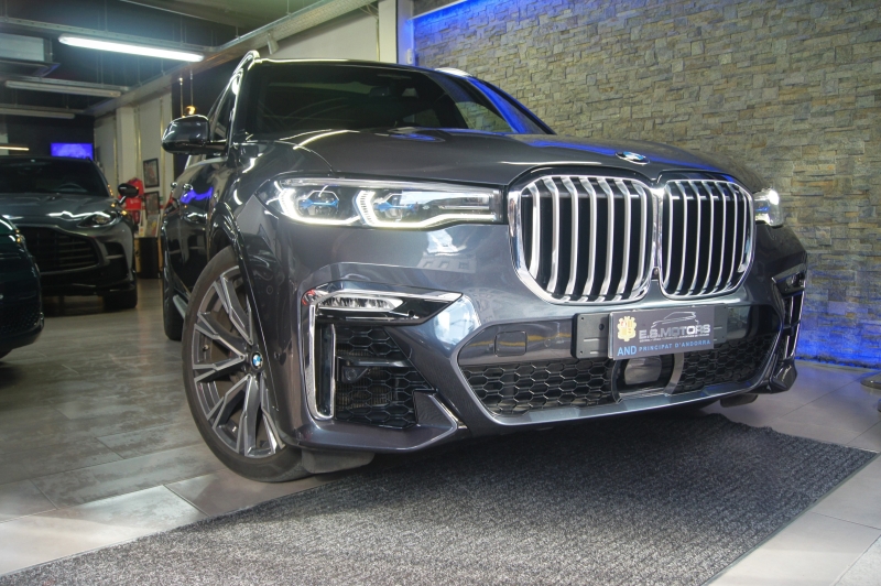 BMW X7 40D 340CV * 7 PLACES * * XDRIVE * FULL EQUIP *