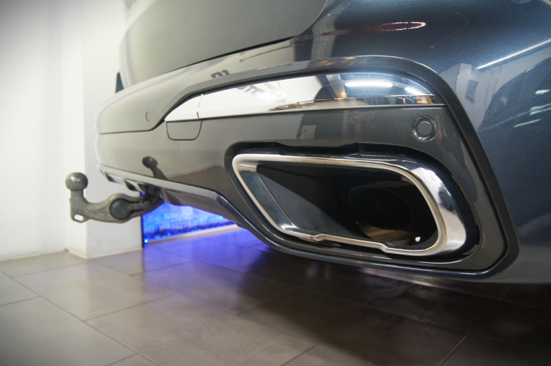 BMW X7 40D 340CV * 7 PLACES * * XDRIVE * FULL EQUIP *