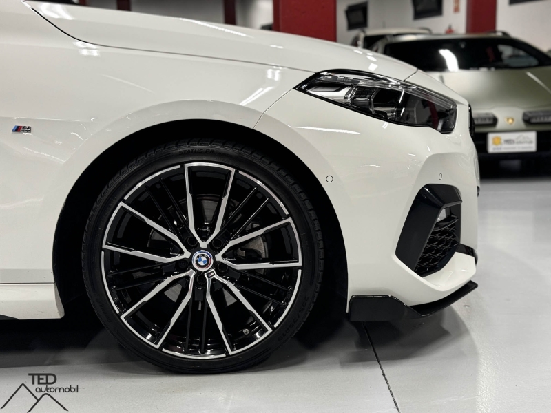 BMW 218d 150cv Pack M