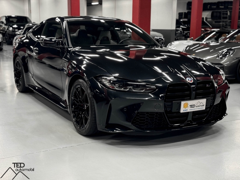 BMW M4 Competition X-Drive 510cv G82