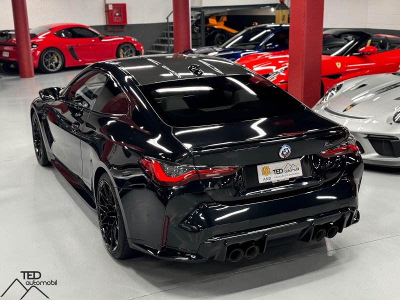 BMW M4 Competition X-Drive 510cv G82