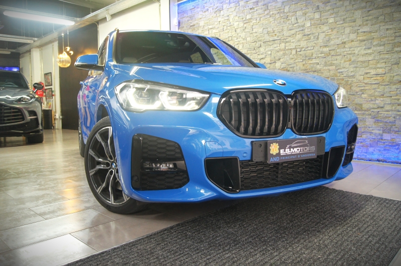 BMW X1 25I XDRIVE 231CV * PACK M * * AUTOMÀTIC *