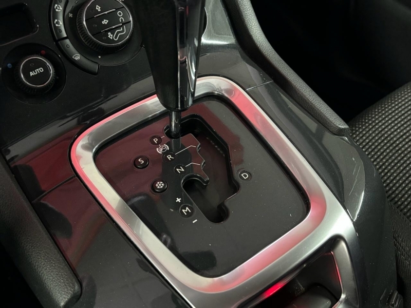 PEUGEOT 5008 2.0 HDI AUTO.