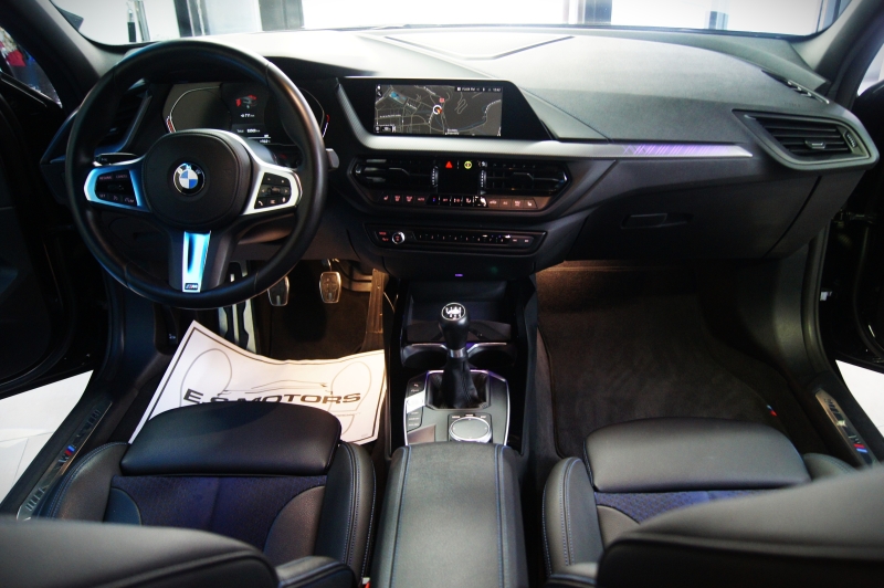 BMW 118I 136CV * PACK M *