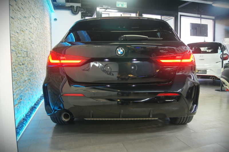 BMW 118I 136CV * PACK M *