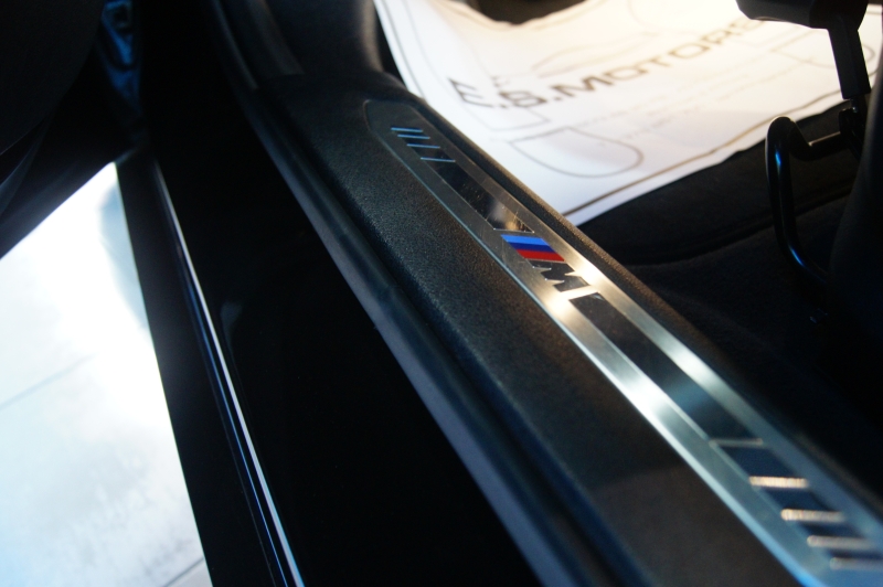 BMW 118I 136CV * PACK M *
