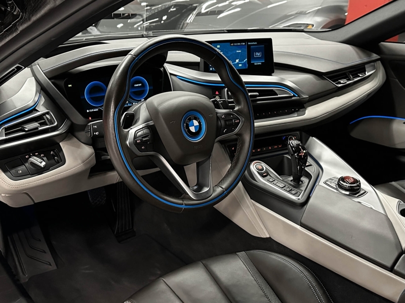 BMW i8 Coupé Hybrid 374cv