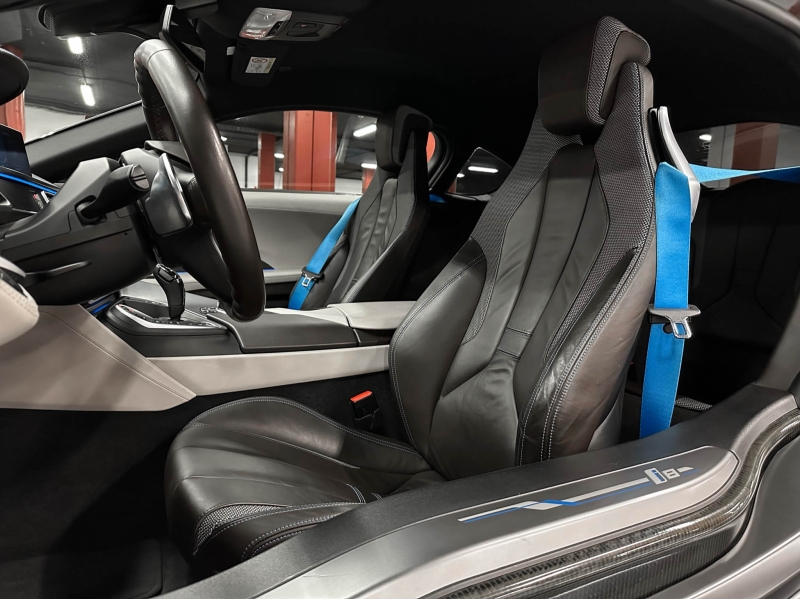 BMW i8 Coupé Hybrid 374cv