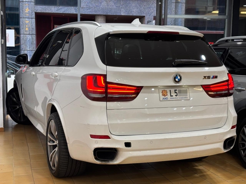 BMW X5 M50d