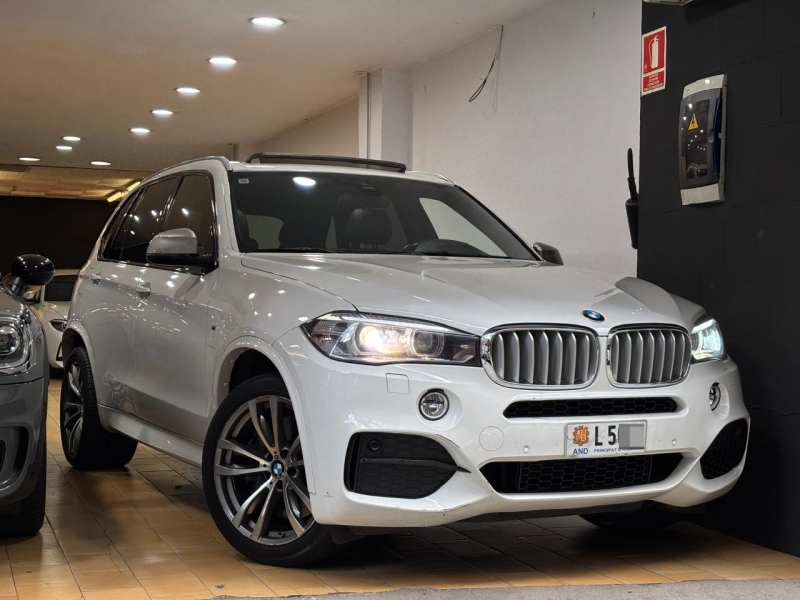 BMW X5 M50d