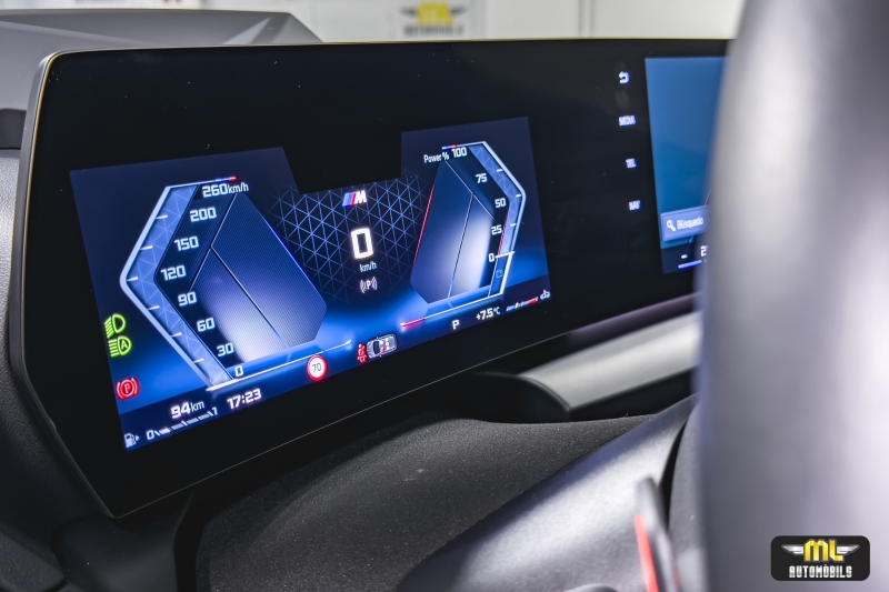 BMW M135i xDrive 300 CV