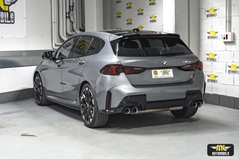 BMW M135i xDrive 300 CV