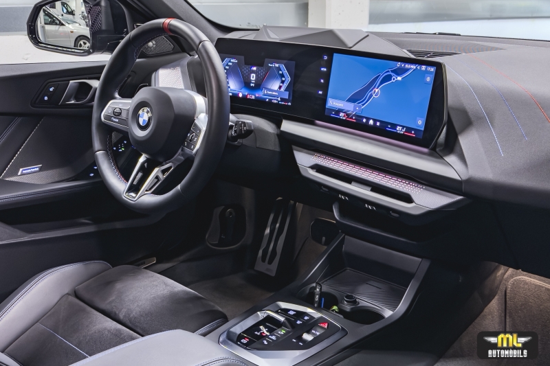 BMW M135i xDrive 300 CV