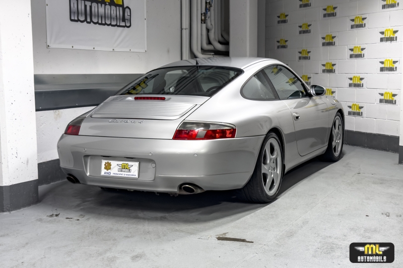Porsche 911 996 Carrera 4 Coupé