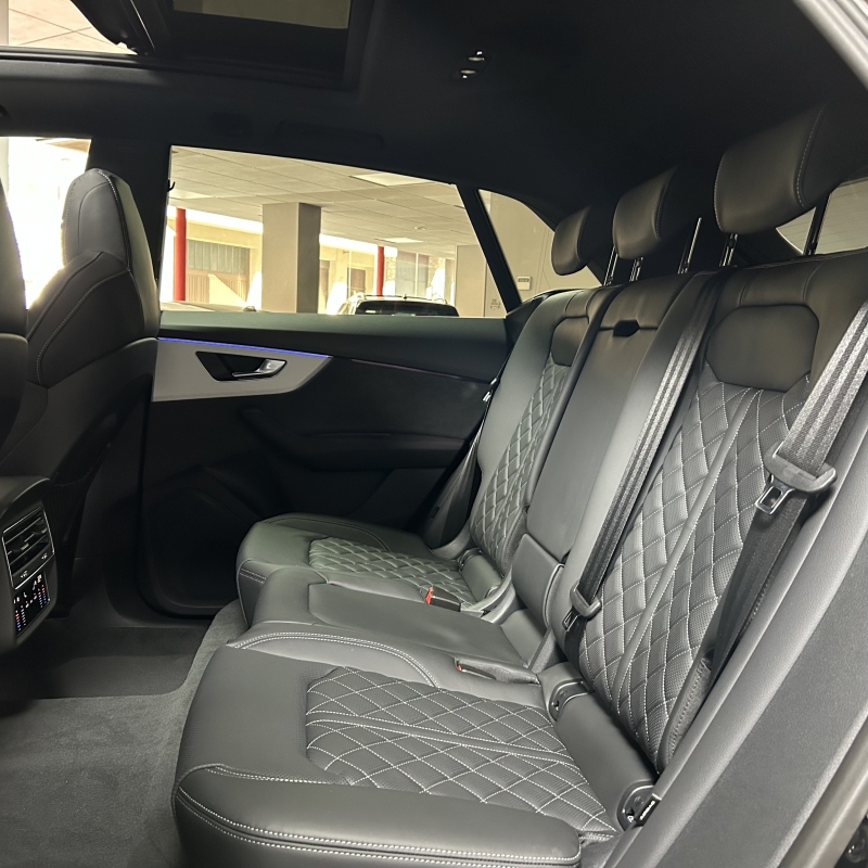 AUDI Q8 55TFSI 340CV BLACK LINE