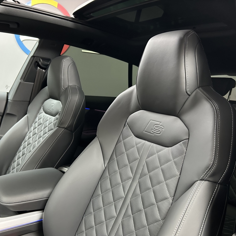 AUDI Q8 55TFSI 340CV BLACK LINE