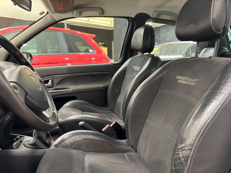RENAULT CLIO SPORT 2.0 16V