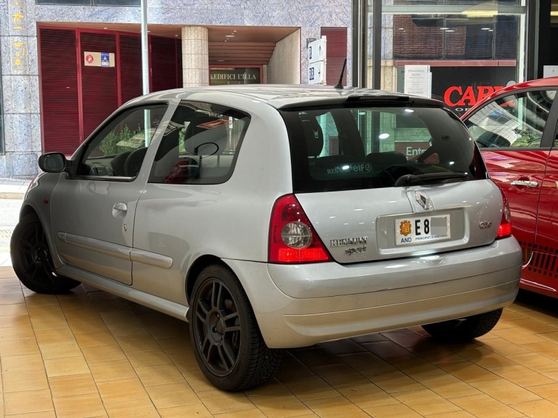 RENAULT CLIO SPORT 2.0 16V